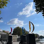 10e Arrondissement Апартаменты Париж