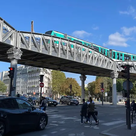 Apartment 10e Arrondissement