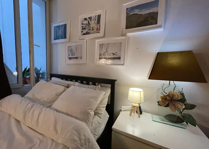10e Arrondissement Апартаменты Париж