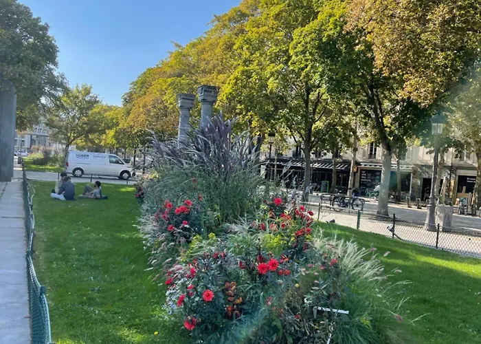 Апартаменты 10e Arrondissement